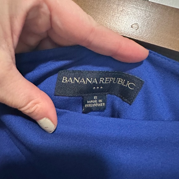 Cobalt Blue Banana Republic Mini Skirt in a size 8 - Picture 2 of 2